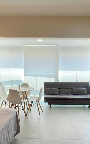 Studio à venda com 32m², 1 quarto e 1 vaga Studio à venda com 32m², 1 quarto e 1 vagaStudio