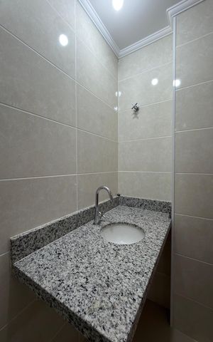 Apartamento à venda com 240m², 3 quartos e 3 vagas Apartamento à venda com 240m², 3 quartos e 3 vagasLavabo