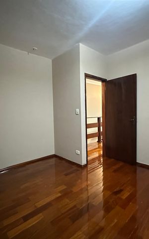 Casa para alugar com 182m², 3 quartos e 2 vagas Casa para alugar com 182m², 3 quartos e 2 vagasQuarto 1