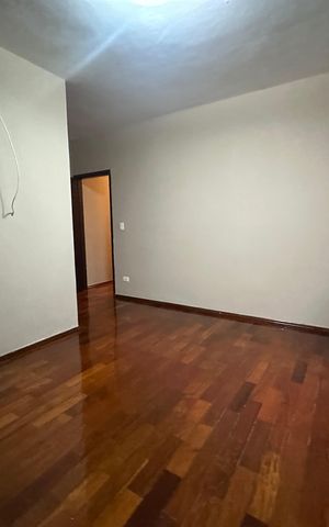 Casa para alugar com 182m², 3 quartos e 2 vagas Casa para alugar com 182m², 3 quartos e 2 vagasSuíte