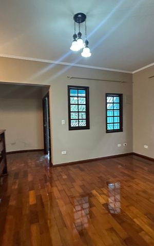 Casa para alugar com 182m², 3 quartos e 2 vagas Casa para alugar com 182m², 3 quartos e 2 vagasSala intima
