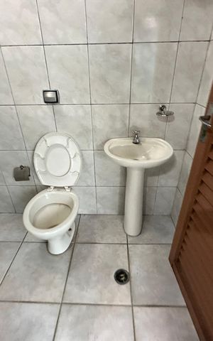 Casa para alugar com 182m², 3 quartos e 2 vagas Casa para alugar com 182m², 3 quartos e 2 vagasBanheiro