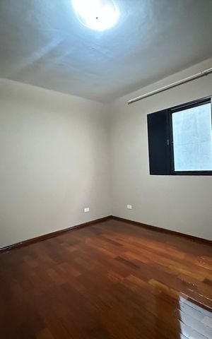 Casa para alugar com 182m², 3 quartos e 2 vagas Casa para alugar com 182m², 3 quartos e 2 vagasSuíte