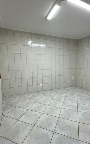 Casa para alugar com 182m², 3 quartos e 2 vagas Casa para alugar com 182m², 3 quartos e 2 vagasCozinha