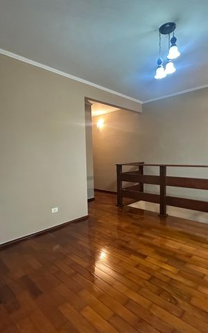 Casa para alugar com 182m², 3 quartos e 2 vagas Casa para alugar com 182m², 3 quartos e 2 vagasSala intima