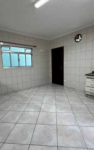 Casa para alugar com 182m², 3 quartos e 2 vagas Casa para alugar com 182m², 3 quartos e 2 vagasCozinha