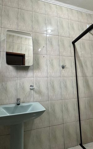 Casa para alugar com 182m², 3 quartos e 2 vagas Casa para alugar com 182m², 3 quartos e 2 vagasBanheiro da Suíte