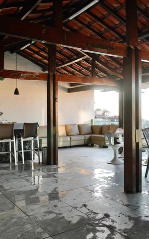 Casa à venda com 502m², 6 quartos e 4 vagas Casa à venda com 502m², 6 quartos e 4 vagasÁrea Gourmet