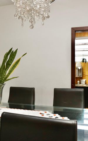 Casa à venda com 502m², 6 quartos e 4 vagas Casa à venda com 502m², 6 quartos e 4 vagasCopa