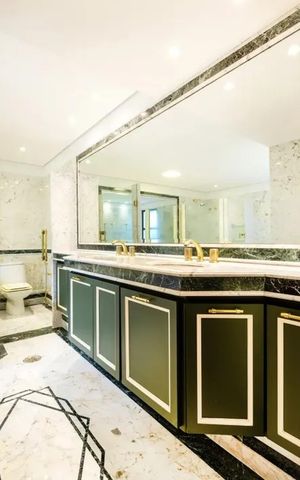 Apartamento à venda com 375m², 3 quartos e 5 vagasBanheiro