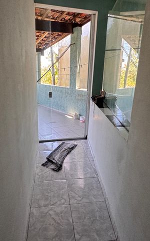 Casa para alugar com 150m², 3 quartos e 1 vaga Casa para alugar com 150m², 3 quartos e 1 vagaCorredor