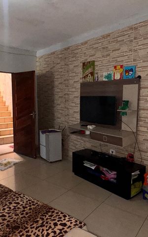 Casa para alugar com 150m², 3 quartos e 1 vaga Casa para alugar com 150m², 3 quartos e 1 vagaSala
