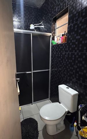 Casa para alugar com 150m², 3 quartos e 1 vaga Casa para alugar com 150m², 3 quartos e 1 vagaBanheiro