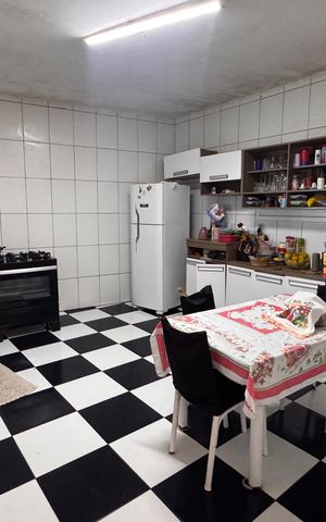 Casa para alugar com 150m², 3 quartos e 1 vaga Casa para alugar com 150m², 3 quartos e 1 vagaCozinha