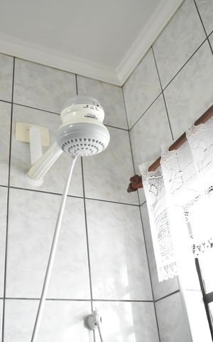 Casa à venda com 130m², 3 quartos e 4 vagasBanheiro Social