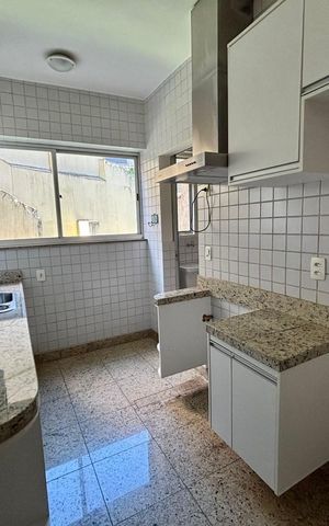 Apartamento para alugar com 70m², 2 quartos e 1 vaga Apartamento para alugar com 70m², 2 quartos e 1 vagaCozinha e Área de Serviço
