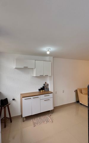 Casa de condomínio para alugar com 65m², 2 quartos e 1 vaga Casa de condomínio para alugar com 65m², 2 quartos e 1 vagaSala