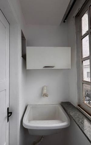 Casa de condomínio para alugar com 65m², 2 quartos e 1 vaga Casa de condomínio para alugar com 65m², 2 quartos e 1 vagaCozinha e Área de Serviço