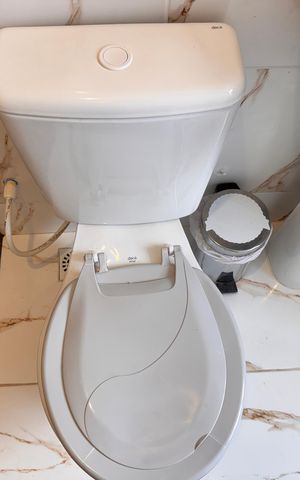 Casa de condomínio para alugar com 65m², 2 quartos e 1 vaga Casa de condomínio para alugar com 65m², 2 quartos e 1 vagaBanheiro Social