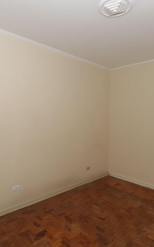 Casa à venda com 293m², 8 quartos e 4 vagasQuarto 2