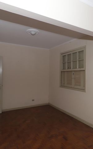 Casa à venda com 293m², 8 quartos e 4 vagasQuarto 1