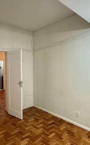 Apartamento à venda com 74m², 2 quartos e sem vaga