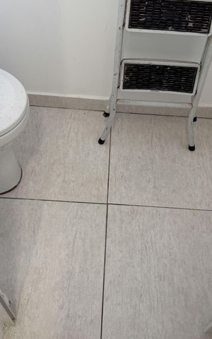 Apartamento para alugar com 149m², 1 quarto e 1 vaga Apartamento para alugar com 149m², 1 quarto e 1 vagaBanheiro de serviço