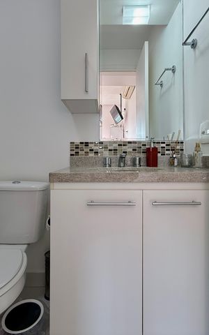 Apartamento para alugar com 50m², 1 quarto e 1 vaga Apartamento para alugar com 50m², 1 quarto e 1 vagaBanheiro Suíte