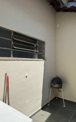 Casa à venda com 215m², 3 quartos e 1 vaga Casa à venda com 215m², 3 quartos e 1 vagaQuintal