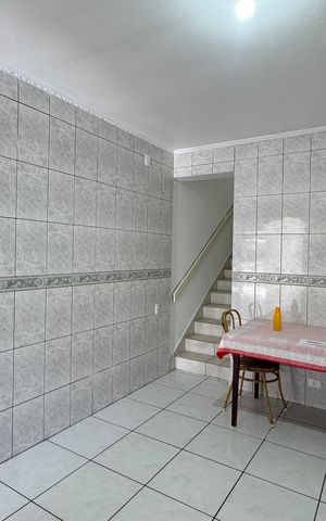 Casa à venda com 215m², 3 quartos e 1 vaga Casa à venda com 215m², 3 quartos e 1 vagaCozinha