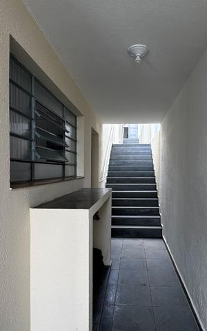 Casa à venda com 215m², 3 quartos e 1 vaga Casa à venda com 215m², 3 quartos e 1 vagaQuintal