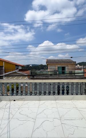 Casa à venda com 215m², 3 quartos e 1 vaga Casa à venda com 215m², 3 quartos e 1 vagaSacada