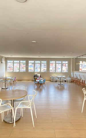 Apartamento para alugar com 41m², 2 quartos e 1 vaga Apartamento para alugar com 41m², 2 quartos e 1 vagaÁrea comum - Salão de festas infantil