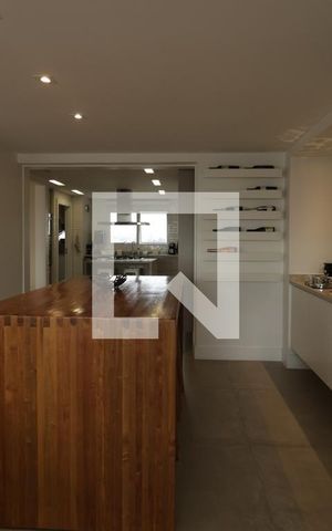 Apartamento à venda com 145m², 3 quartos e 2 vagasChurrasqueira