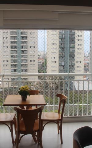 Apartamento à venda com 125m², 4 quartos e 2 vagasVaranda