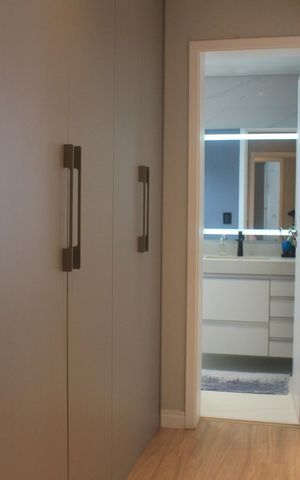 Apartamento à venda com 125m², 4 quartos e 2 vagasCloset da suíte