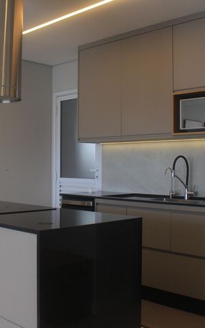 Apartamento à venda com 125m², 4 quartos e 2 vagasCozinha