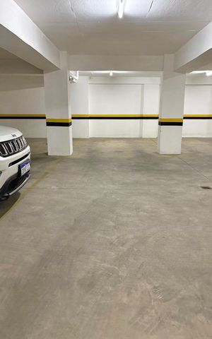 Apartamento para alugar com 40m², 1 quarto e 1 vaga Apartamento para alugar com 40m², 1 quarto e 1 vagaGaragem