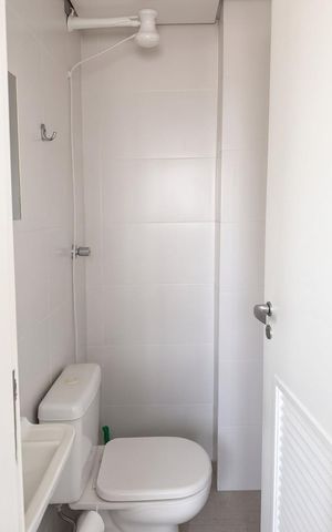 Apartamento para alugar com 172m², 4 quartos e 3 vagas Apartamento para alugar com 172m², 4 quartos e 3 vagasLavabo
