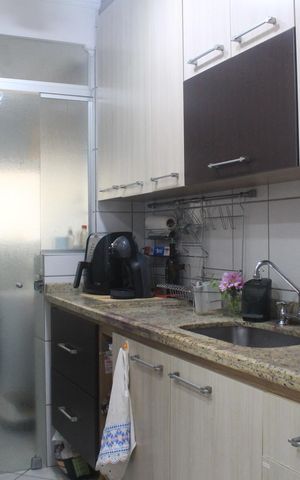 Apartamento à venda com 76m², 2 quartos e 2 vagasCozinha