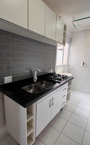 Apartamento para alugar com 52m², 2 quartos e 1 vaga Apartamento para alugar com 52m², 2 quartos e 1 vagaCozinha - Armários