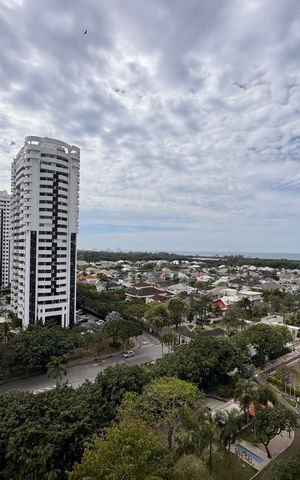Apartamento para alugar com 85m², 2 quartos e 1 vaga Apartamento para alugar com 85m², 2 quartos e 1 vagaVaranda - Vista