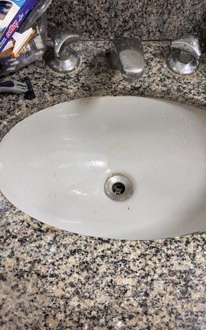 Apartamento para alugar com 85m², 2 quartos e 1 vaga Apartamento para alugar com 85m², 2 quartos e 1 vagaBanheiro Social
