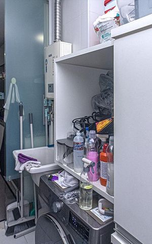 Apartamento à venda com 57m², 2 quartos e 1 vaga Apartamento à venda com 57m², 2 quartos e 1 vagaárea de serviço_3