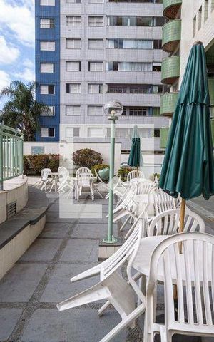 Apartamento para alugar com 213m², 3 quartos e 2 vagasÁrea comum - Piscina