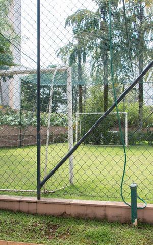 Apartamento à venda com 151m², 3 quartos e 3 vagas Apartamento à venda com 151m², 3 quartos e 3 vagasQuadra Esportiva