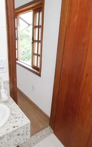 Casa de condomínio à venda com 125m², 2 quartos e 1 vagaBanheiro da Suíte