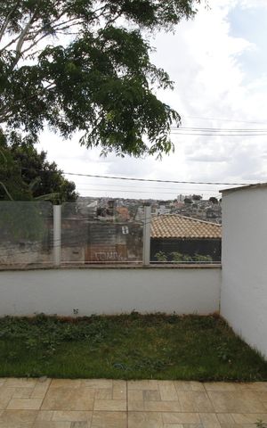 Casa de condomínio à venda com 125m², 2 quartos e 1 vagaÁrea privativa