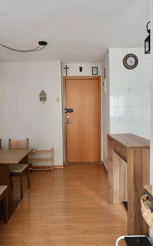 Apartamento à venda com 43m², 2 quartos e 1 vaga Apartamento à venda com 43m², 2 quartos e 1 vagaSala