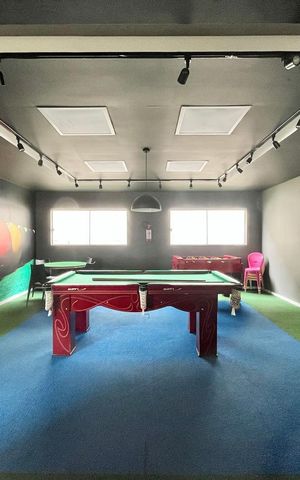 Apartamento à venda com 43m², 2 quartos e 1 vaga Apartamento à venda com 43m², 2 quartos e 1 vagaÁrea comum - Sala de jogos